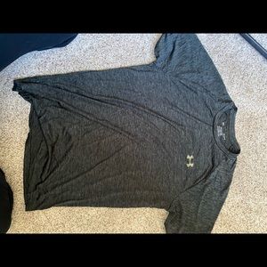Under Armor performance T, mens size Medium, forest green